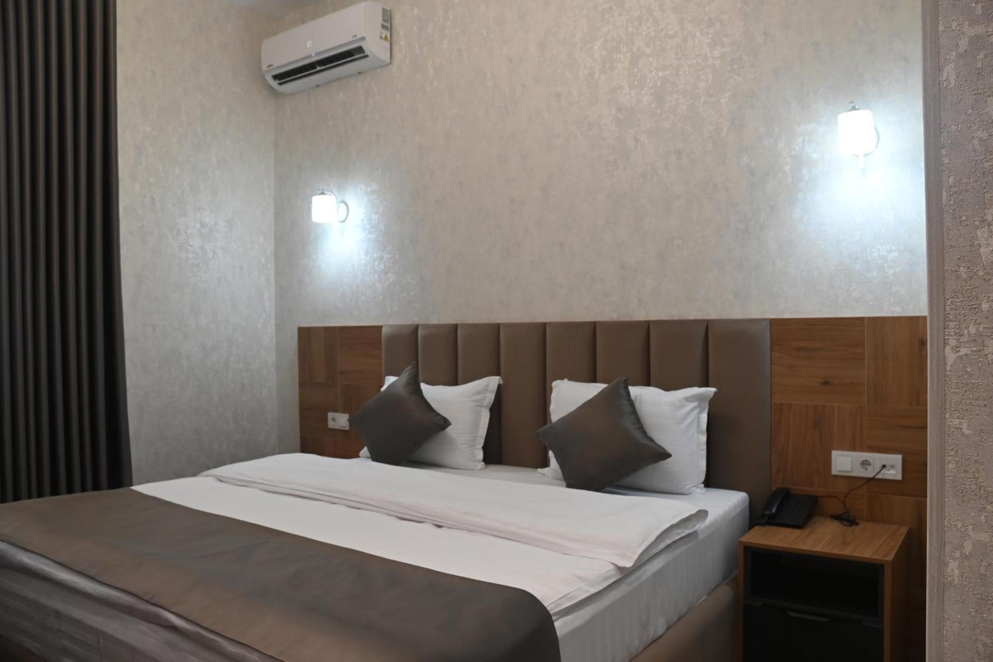 My Status Hotel Taschkent Exterior foto